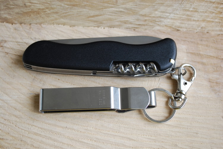 Швейцарский складной нож Victorinox Nomad